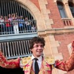 The Carnaval del Toro, the 17 to the 21 de febrero, have two bullfighting festivals, to be held on 18 and 21 de febrerFebruaryring these days homer is built in the Plaza Mayor mirobrigense