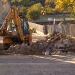 Navasfrias continúan obras en calles